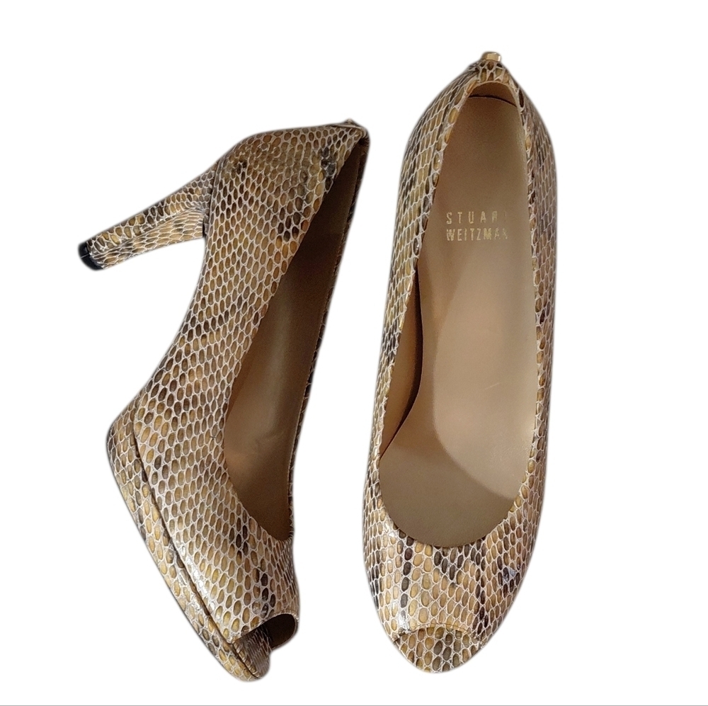 Stuart Weitzman Snakeskin Peep-Toe Heels Size 8 M Platform Pump